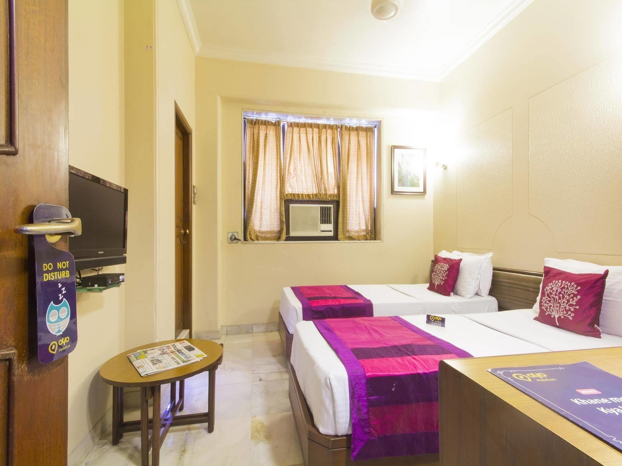 Hotel Ashray International, Sion - Near Bkc 뭄바이 외부 사진